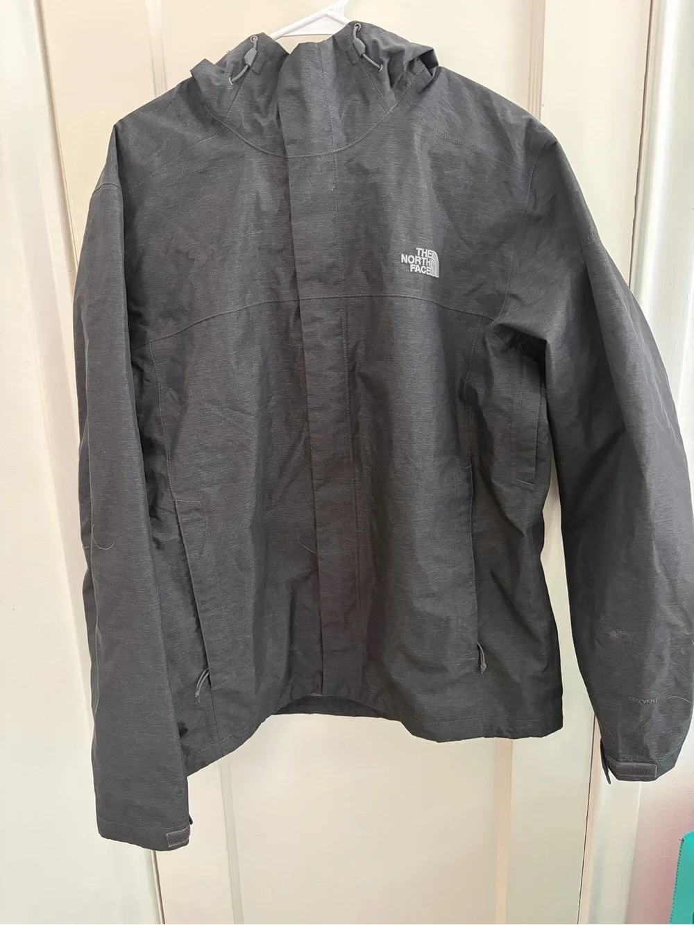 The North Face Men’s Rain Jacket